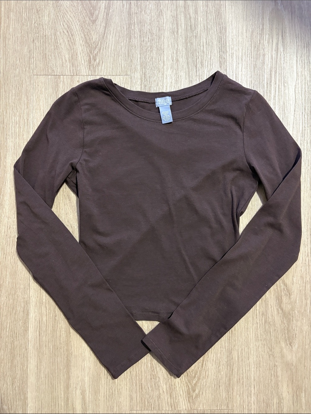 Tilly's Women's Long Sleeve Crewneck Top - Dark Brown
